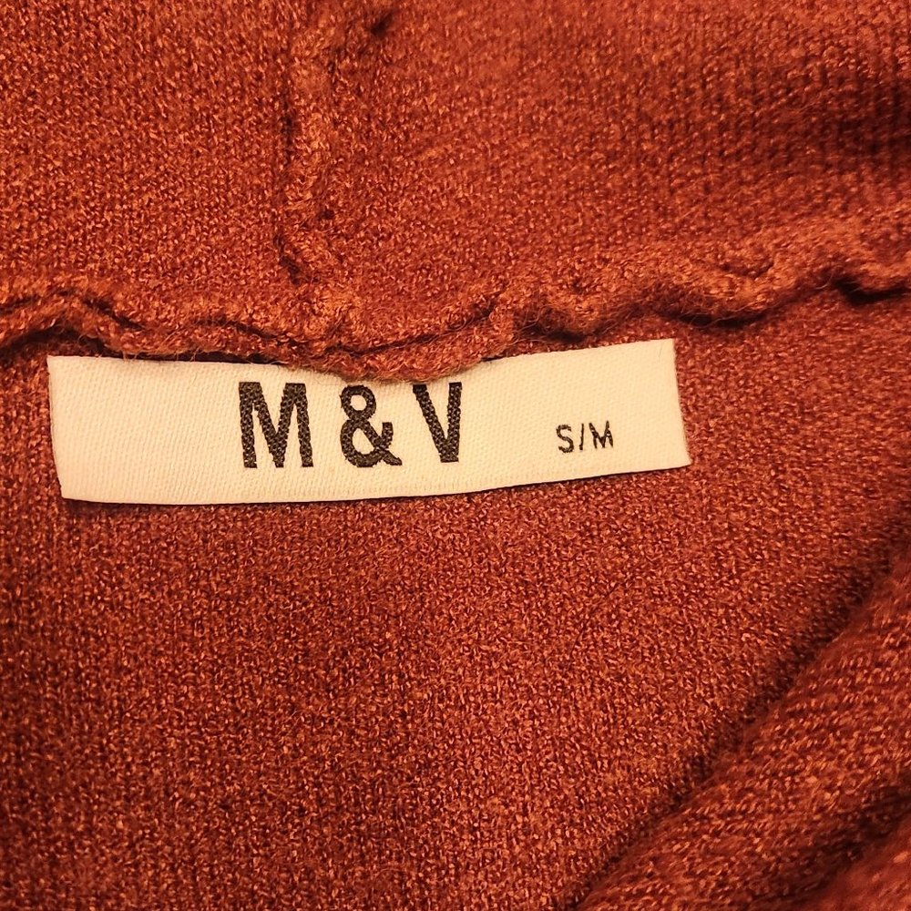PULLOVER HOODIE - Picture 3 of 3
